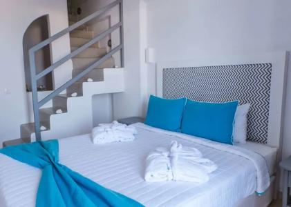 Blue Waves Suites & - 122