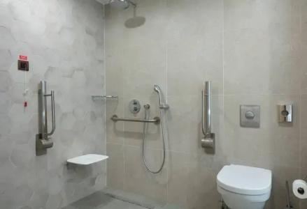 Doubletree By Hilton Center - 29