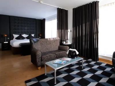 Bermondsey Square - A Bespoke - 64