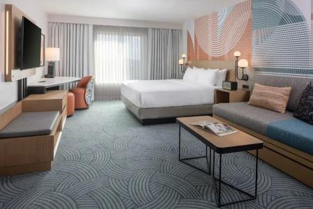 Crowne Plaza Orlando-Universal, An Ihg - 33