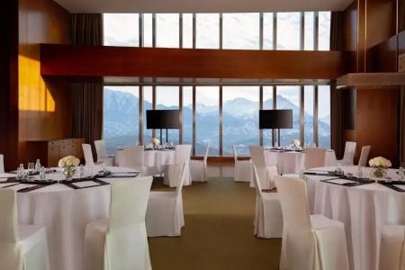Ritz-Carlton - 22