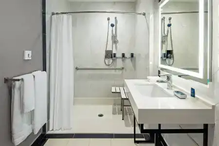 Four Points by Sheraton Manhattan Midtown West - 23