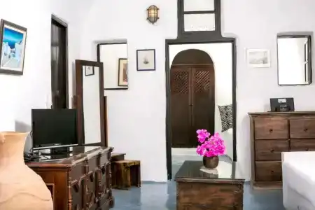 Alexander's Suites - 43