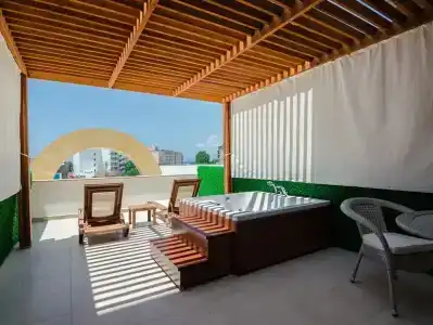 The Lumos Deluxe Resort & Spa - 11