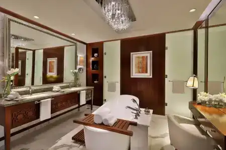 The Ritz-Carlton - 96