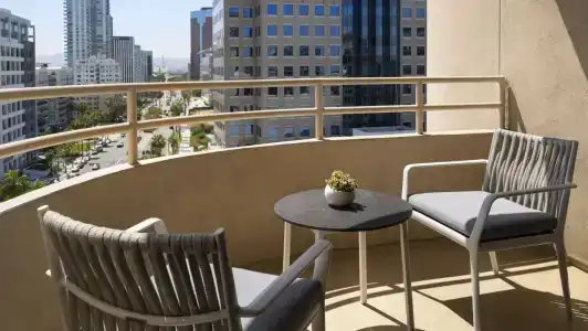 Renaissance Long Beach - 11