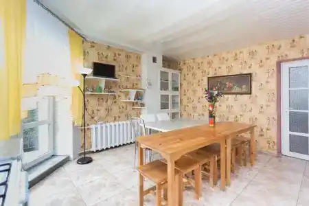Севастопольский - 8