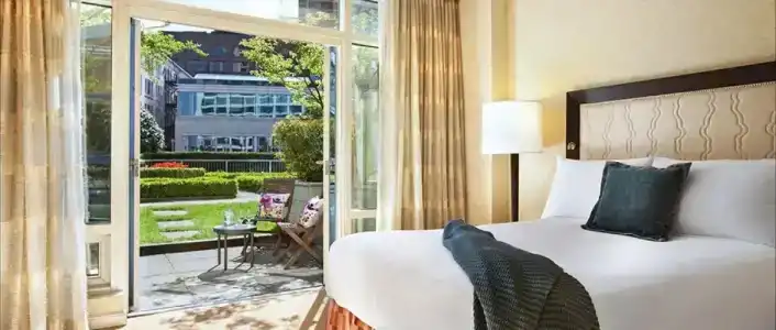 Fairmont Waterfront - 53