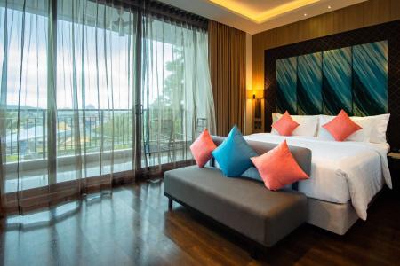 Skyview Resort Phuket Patong Beach - Sha Extra Plus - 13