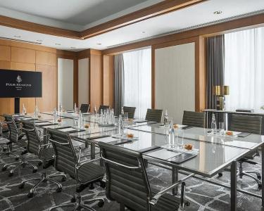 Four Seasons Miami - 21