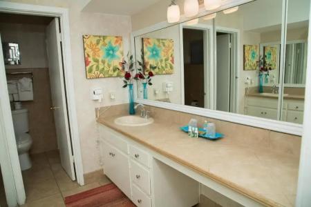 The Inn at Deep Canyon - 24