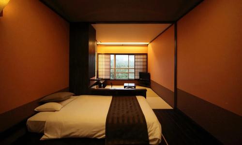 Unzen Fukudaya - 24