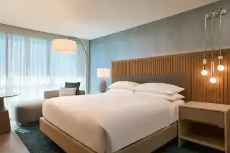Vea, a Marriott & Spa - 5