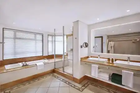 Paradis Beachcomber Golf Resort & Spa - 10
