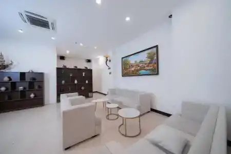 Hoàng Ngân and Suites - City Centre - 41
