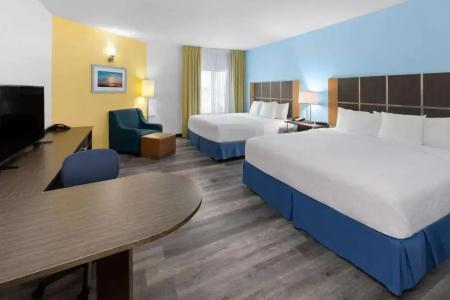 Days Inn & Suites by Wyndham Medical Center - 26
