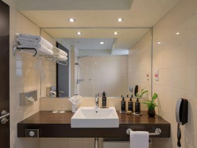 DoubleTree by Hilton Bucharest Unirii Square - 34