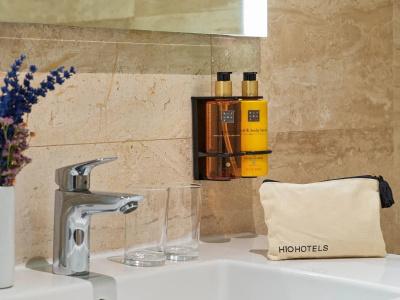 Boutique H10 Montcada - 31