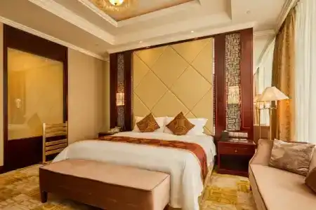 Soluxe Guangzhou - 108