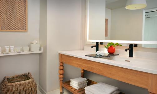Pelican Grand Beach Resort, a Noble House Resort - 8