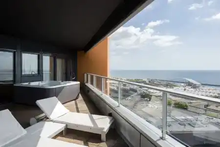 Barcelona Princess - 68