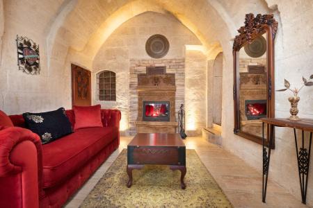 Elysion Cave Suites - 80