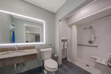 SureStay by Best Western San Antonio Riverwalk - 19