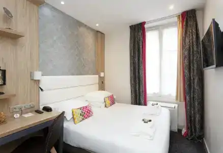 Serotel Suites Opera - 37