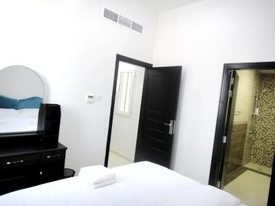Al Badaa Star Residence - Home Stay - 20