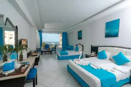 King Tut Aqua Park Beach Resort - 17