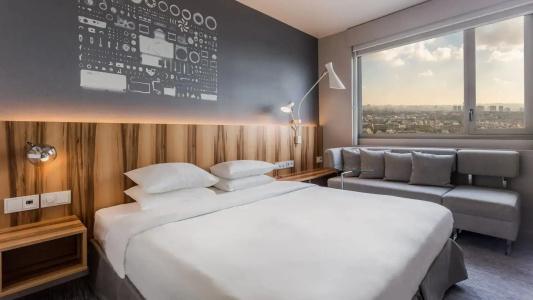 Hyatt Regency Paris Etoile - 73