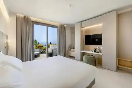 Villa Fiorita Boutique - 3