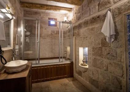 Grand Cave Suites - 29