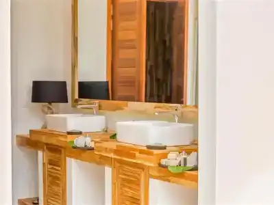 Kudafushi Resort & Spa - 43