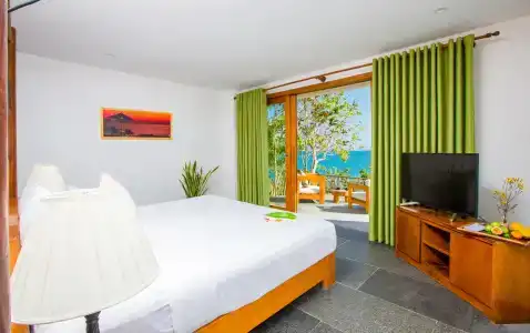 Green Bay Phu Quoc Resort & Spa - 84