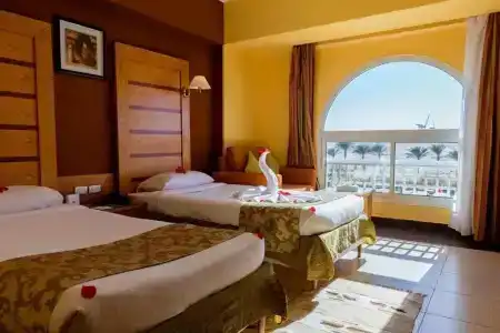 Golden Beach Resort - 12