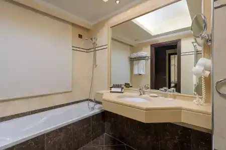 La Marquise Luxury Resort Complex - 84