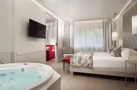 Ponte Vecchio Suites & Spa - 38