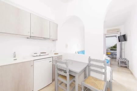 Blue Waves Suites & - 134
