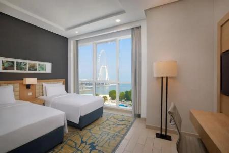 DoubleTree by Hilton Dubai Jumeirah Beach - 4