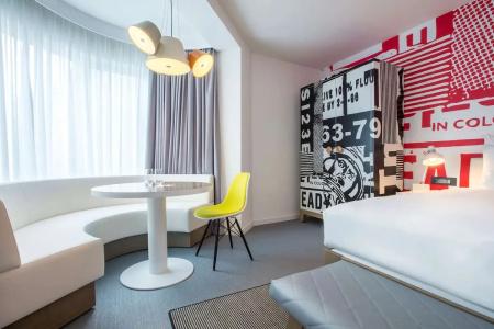 Radisson Red Brussels - 31