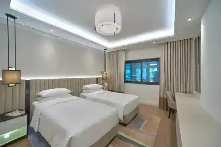 Grand Hyatt Residence - 7