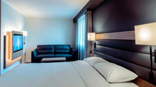 Moxy London Stratford - 30