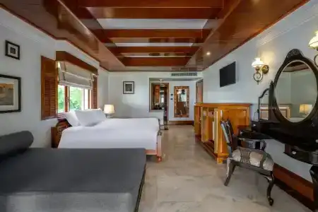 Thavorn Beach Village Resort & Spa Phuket - Sha Extra Plus - 38