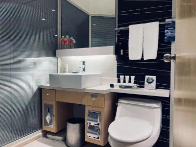 Park Inn by Radisson Shanghai Downtown - 50