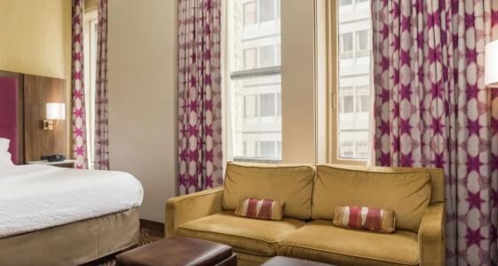 Hampton Inn Majestic Chicago Theatre District - 61