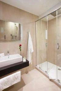 Starlight Suiten Salzgries - 42