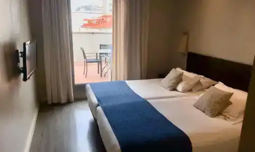 Suites Viena Plaza de España - 10