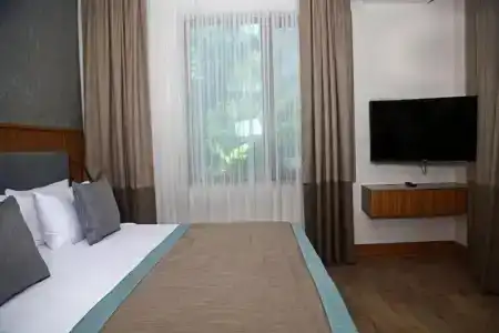 Perges - Adult Only 18 plus - 118