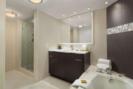 DoubleTree by Hilton Grand Biscayne Bay - 110